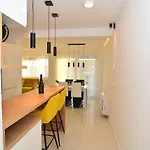 Bruno - Luxury Penthouse With Jacuzzi Zadar
