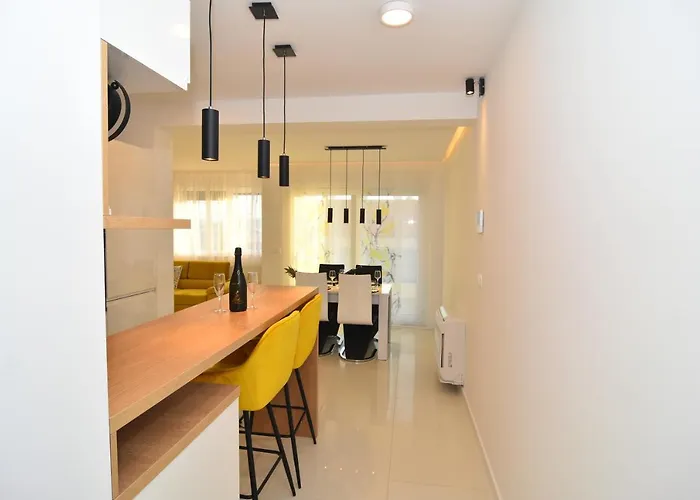 Bruno - Luxury Penthouse With Jacuzzi Zadar