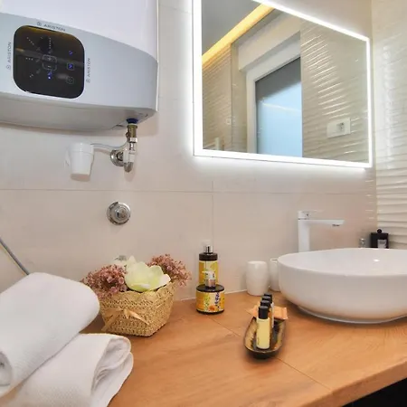 Apartman Bruno - Luxury Penthouse With Jacuzzi *