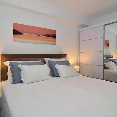 Bruno - Luxury Penthouse With Jacuzzi Apartman Zadar