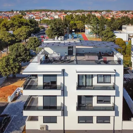 Bruno - Luxury Penthouse With Jacuzzi Apartamento Zadar