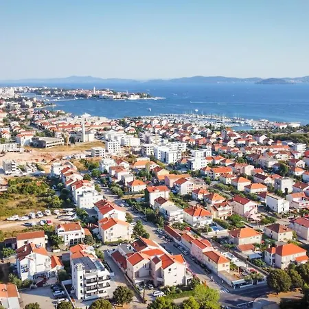 Bruno - Luxury Penthouse With Jacuzzi * Zadar